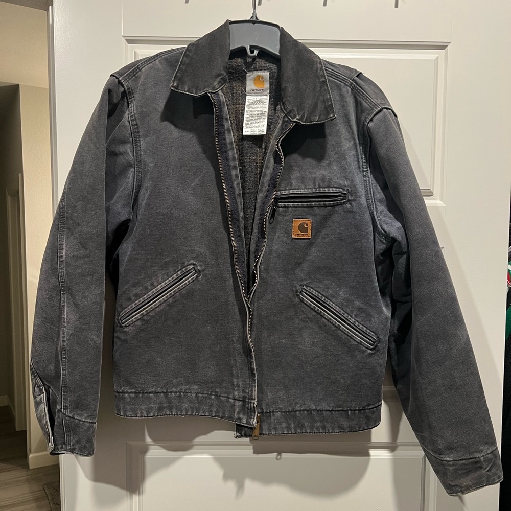 Vintage | Discontinued Carhartt J97 Jacket
